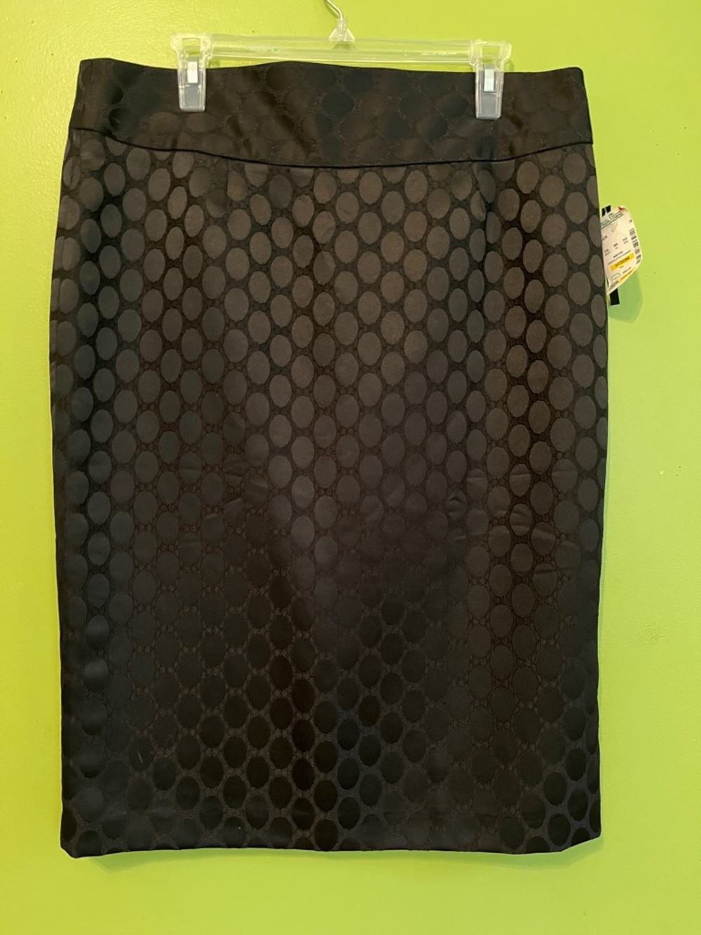 NWT Black Polka Dot Pattern Skirt